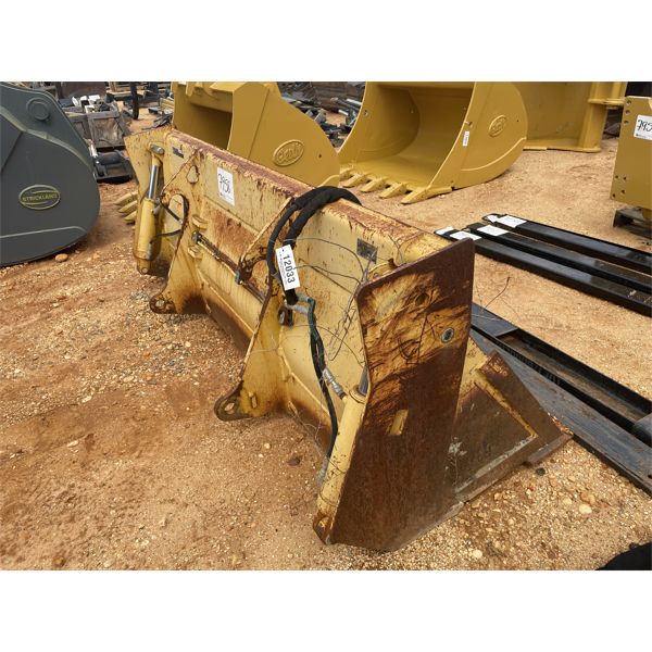 JOHN DEERE 92" MP BUCKET