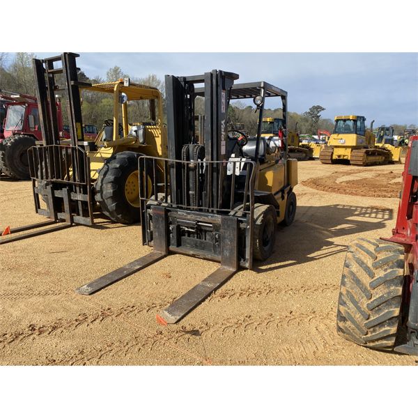 YALE GLP080L Forklift - Mast