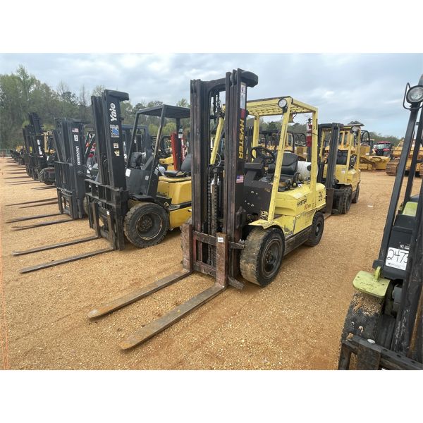 HYSTER H60XM Forklift - Mast