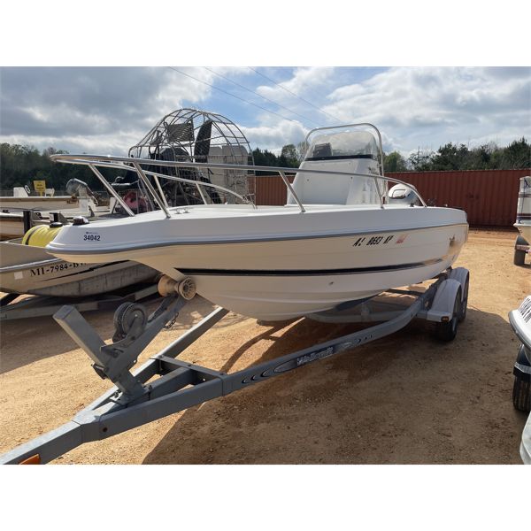 WELLCRAFT 190 FISHERMAN Boat