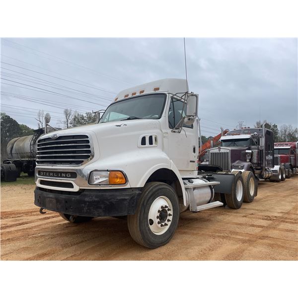 2006 STERLING  Day Cab Truck