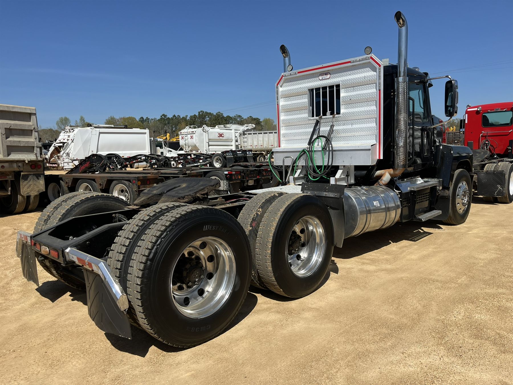 2019 MACK PI64T Day Cab Truck - J.M. Wood Auction Company, Inc.