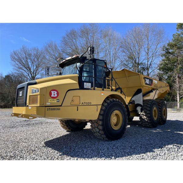 2020 CAT 740 GC Articulated Truck