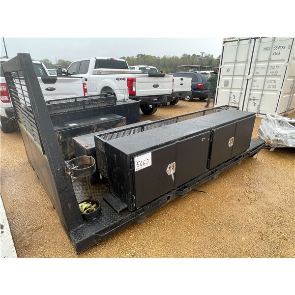 8' X 11' FLATBED W/ TOOLBOXES