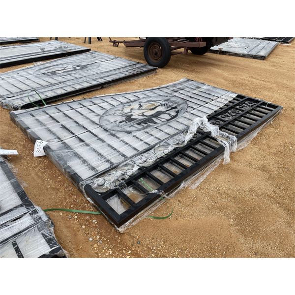 20' DEER SCENE IRON GATE