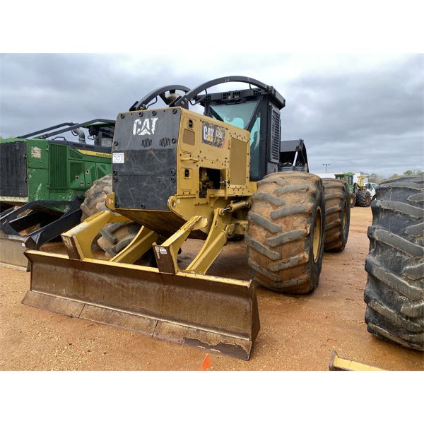 2019 CAT 535D Skidder