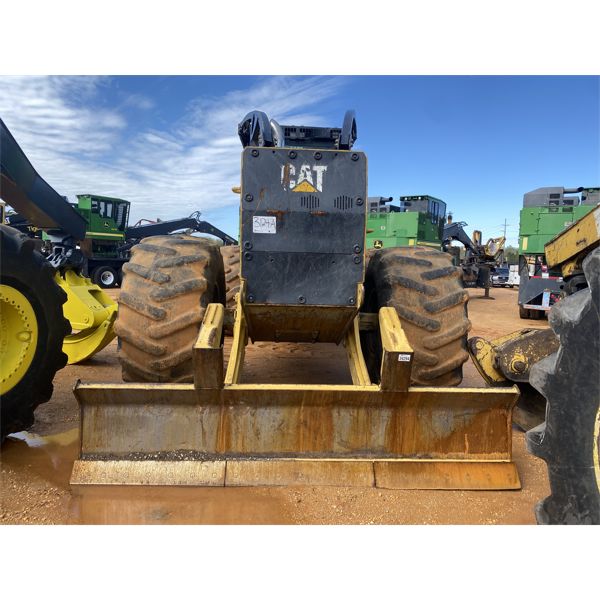 2016 CAT 555D Skidder