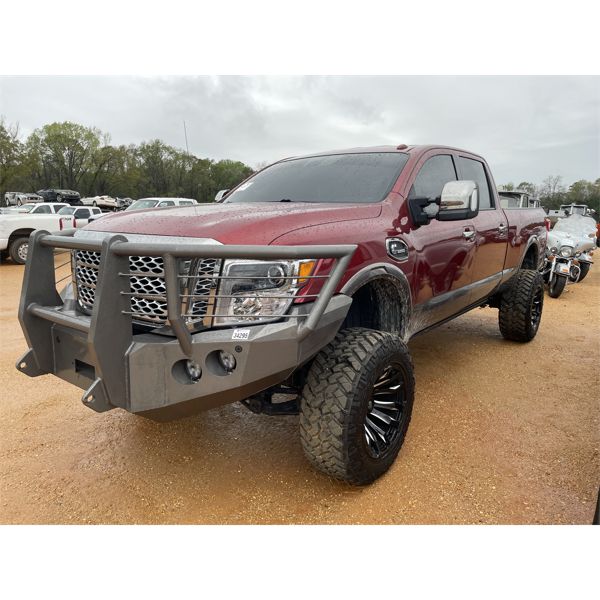 2016 NISSAN TITAN PLATINUM RESERVE Pickup Truck