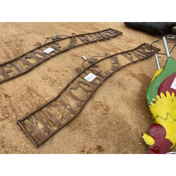 "WELCOME TO THE FARM" SIGN