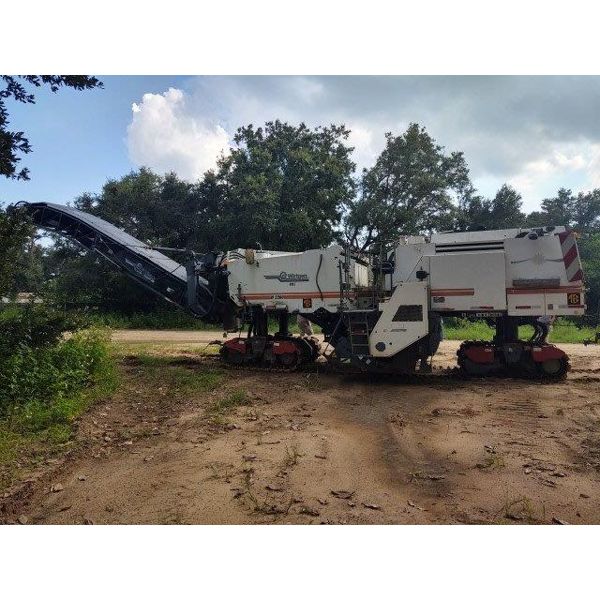 2009 WIRTGEN W2200 Cold Planer