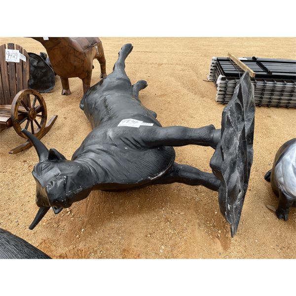 KICKING BULL METAL ART