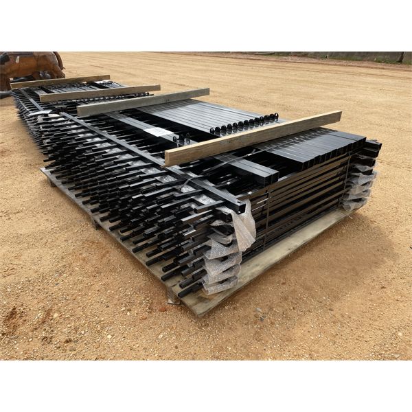 (14) 5' X 7' STEEL FENCE PANELS