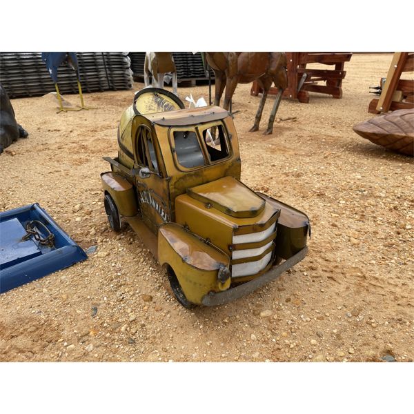 JACK DANIELS TRUCK METAL ART