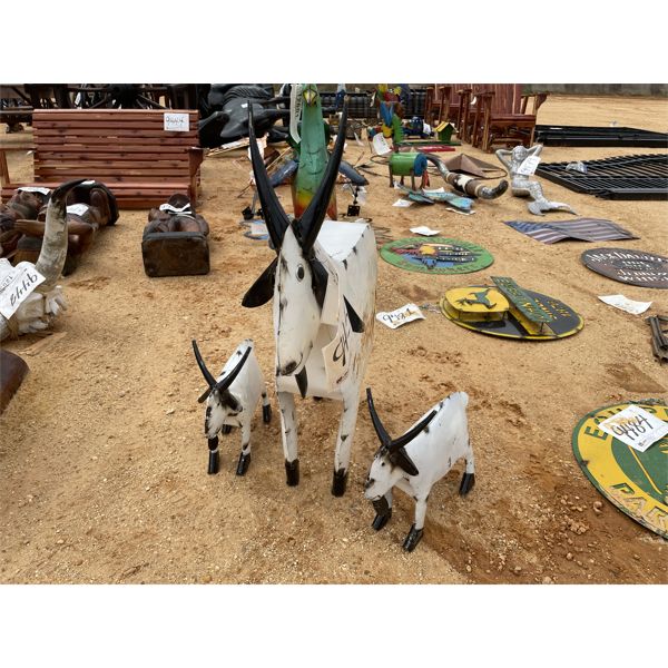 (3) GOAT FAMILY