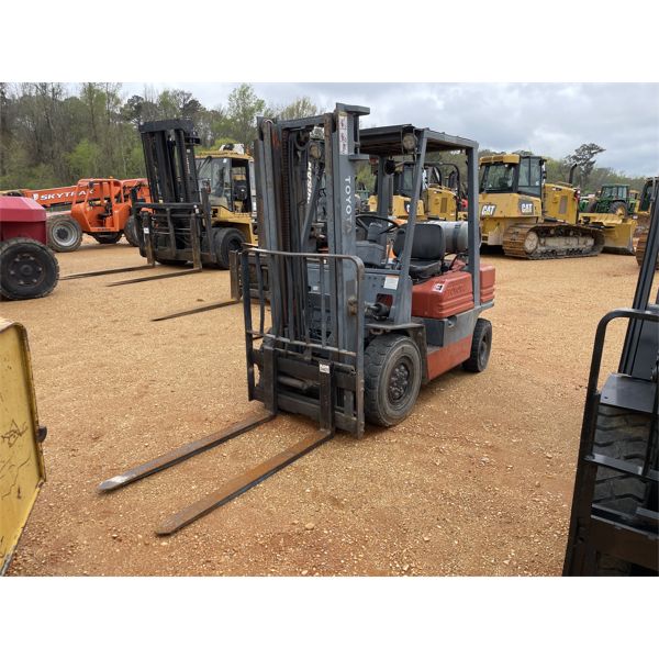 TOYOTA 425FG25 Forklift - Mast