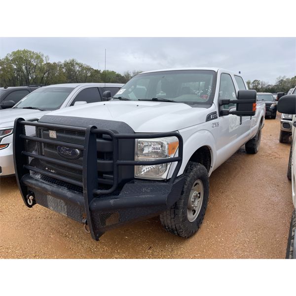 2014 FORD F250 XL Pickup Truck