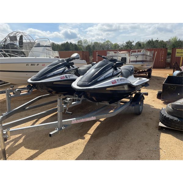 (2) 2007 HONDA AQUATRAX F-12X JET SKIS