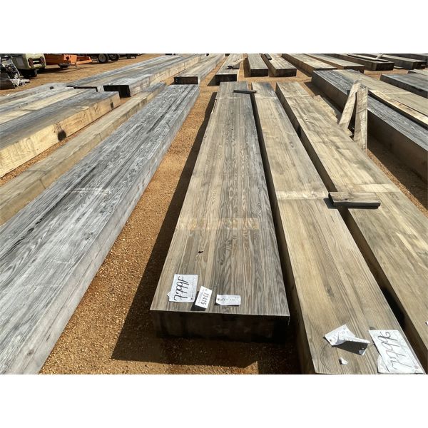 8" x 22" x 30' LAMINATED WOOD BEAM