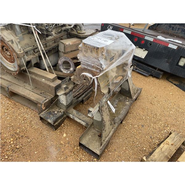 FOUR CYLINDER Engine