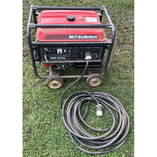 MITSUBISHI MODEL MGE6700 GENERATOR W/ HD CORD - GAS