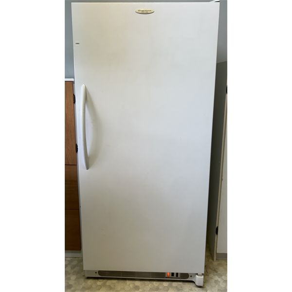 FRIGIDAIRE UPRIGHT FREEZER