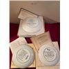 Image 2 : 3 Collectible Plates - Charles Vickery & More