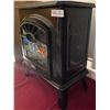 Image 2 : Sylvania Electric Fire Place 17Wx10Dx21H