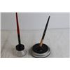 Image 4 : (2) Ink Pens and Inkwells