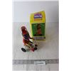 Image 1 : Juyou Metal Wind Up Toy - Monkey on Tricycle