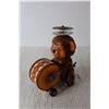 Image 2 : Metal Wind Up Toy - Bear Playing A Drum