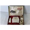 Image 5 : Prince Albert Tabacco Tin - Vintage Remington Shaver in Case