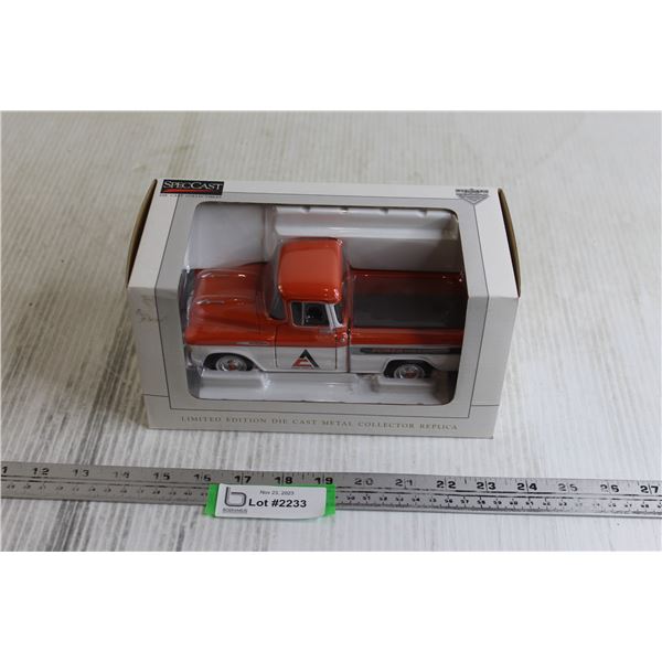 SpecCast 1957 Chevy Truck - Allis-Chalmers, 1/25