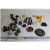 Image 1 : (10+) G.I. Joe Accessories - Boots, Hats, Helmets, Campfires