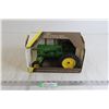 Image 1 : John Deere 1953 70 Row-Crop Tractor - 1/16