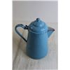 Image 4 : Antique Robin Egg Blue Enamel Coffee Pot