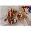 Image 3 : Vintage Christmas Ornaments - Roly Poly Santas