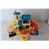 Image 2 : Fisher-Price Play Family Sesame Street Clubhouse w/ Original Box