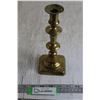 Image 1 : English Brass Pushup Candlestick