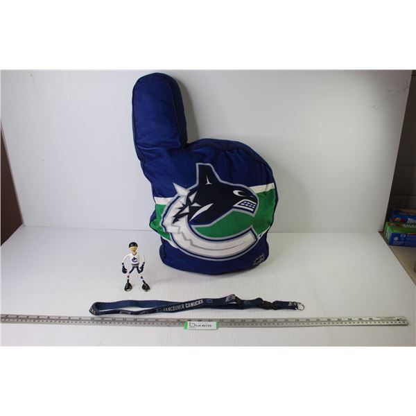 Vancouver Canucks #1 Stuffed Hand Pillow - Key Strap - Plastic Figure