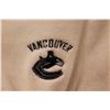 Image 3 : Vancouver Canucks White House Robe (looks like size lg)