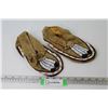 Image 1 : Vintage Indigenous Beaded Moccasins