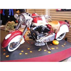 2003 Indian Chief Whitewalls 100  hp Power Plus Motor Tassel Solo Seat, Full Skirted Fenders, whitew