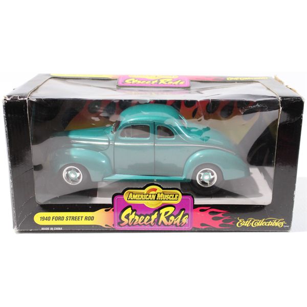 ERTL 1940 FORD STREET ROD 1:18 SCALE
