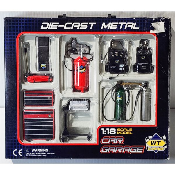 1:18 SCALE DIE-CAST CAR GARAGE