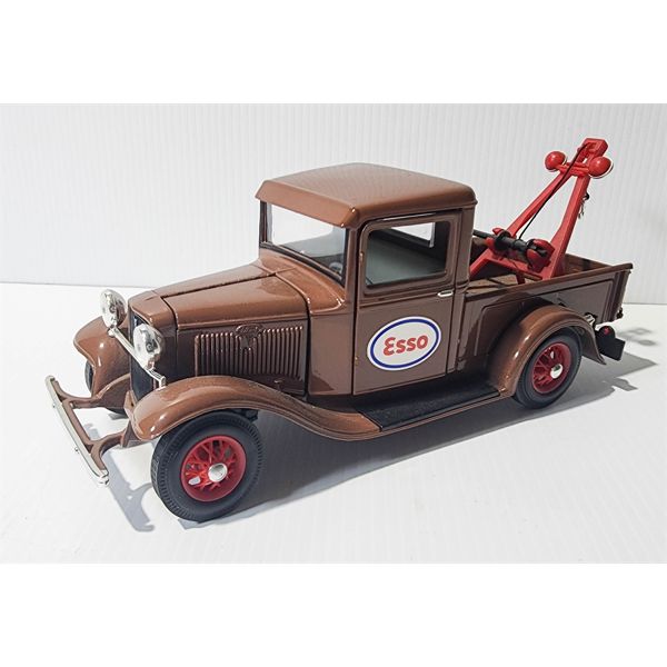 1934 FORD PICK UP "ESSO"