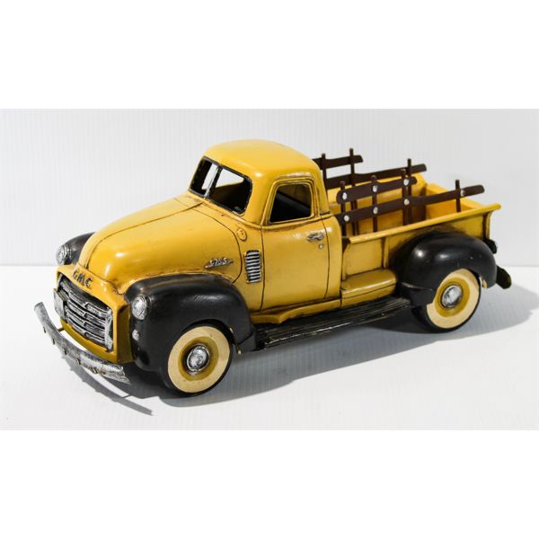 REPLICA CAST METAL VINTAGE GMC TRUCK 14" X 7"