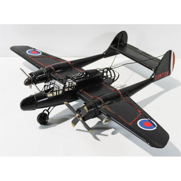 METAL WW II TWIN PROP BOMBER AIRCRAFT