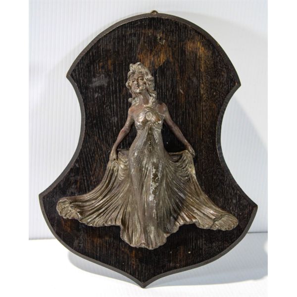 BRONZE METAL LADY WALL ART