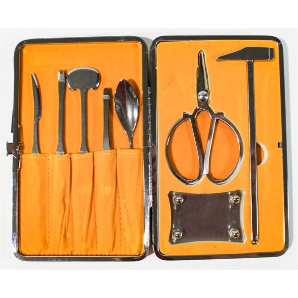 SHELL FISH REMOVAL SET IN DELUXE CASE