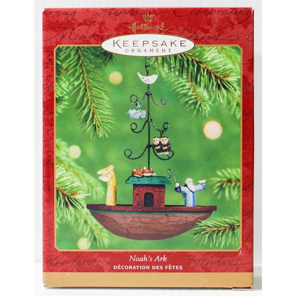 2001 NOAH'S ARK HALLMARK KEEPSAKE ORNAMENT